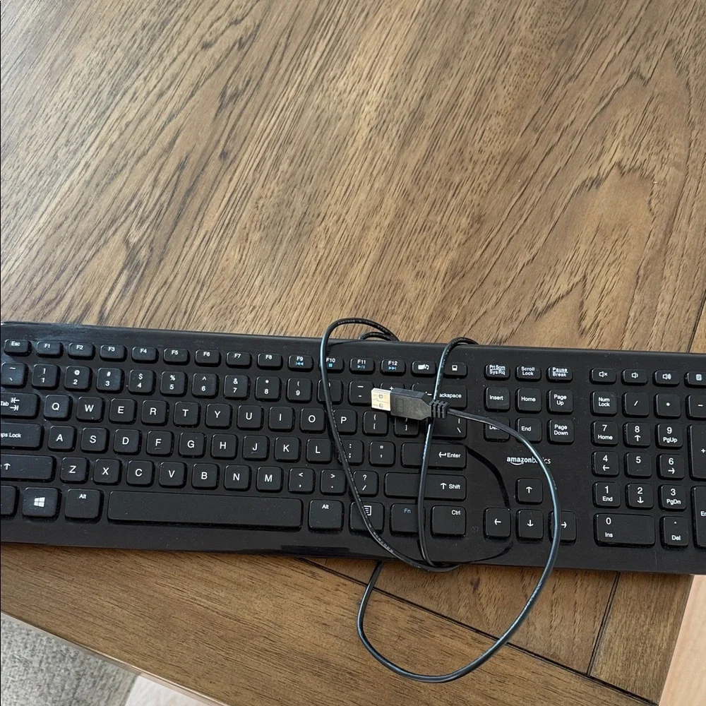 Wired Black Slim USB Keyboard - Full-Size Layout